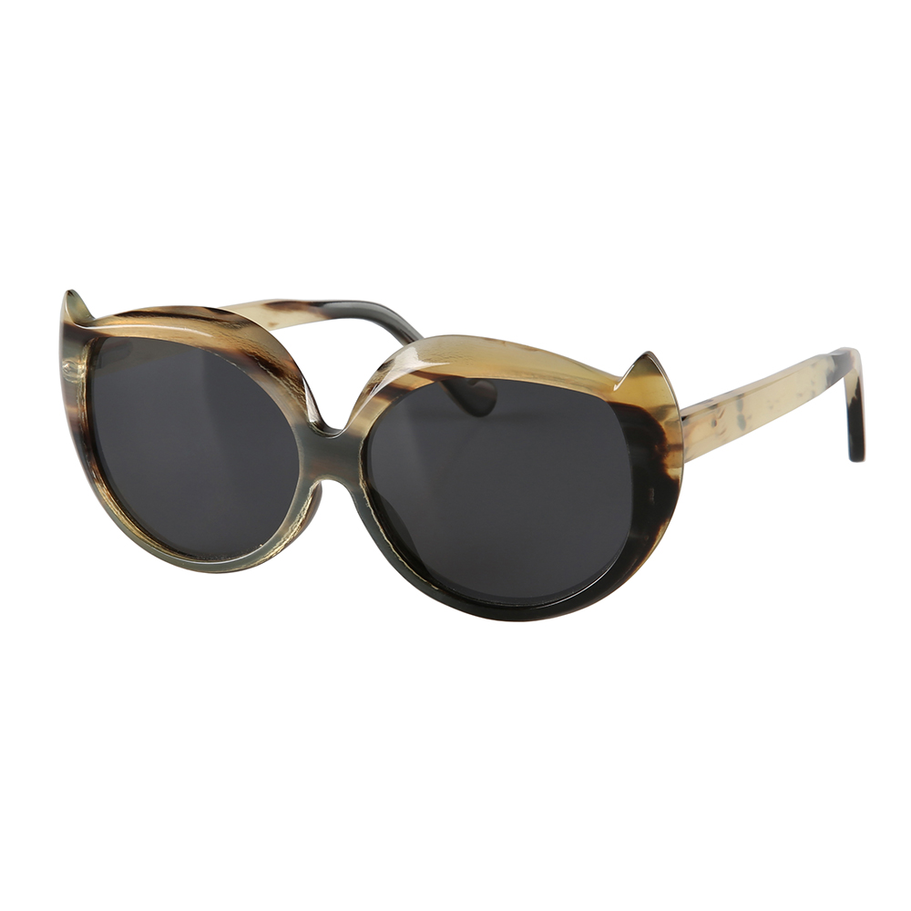 Kacamata Tanduk Berbentuk Mata Burung Hantu